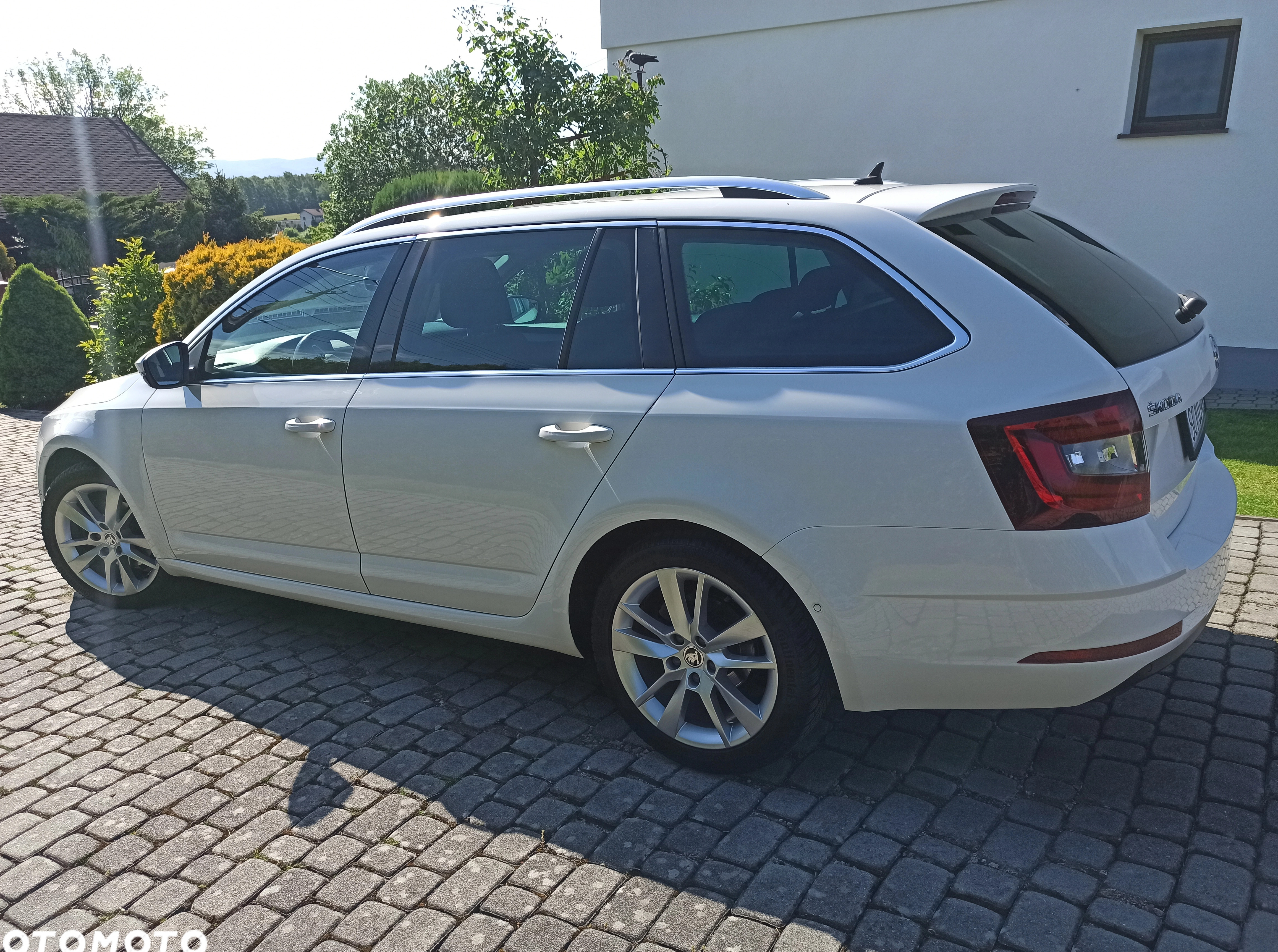 Skoda Octavia cena 65500 przebieg: 166400, rok produkcji 2018 z Żerków małe 326